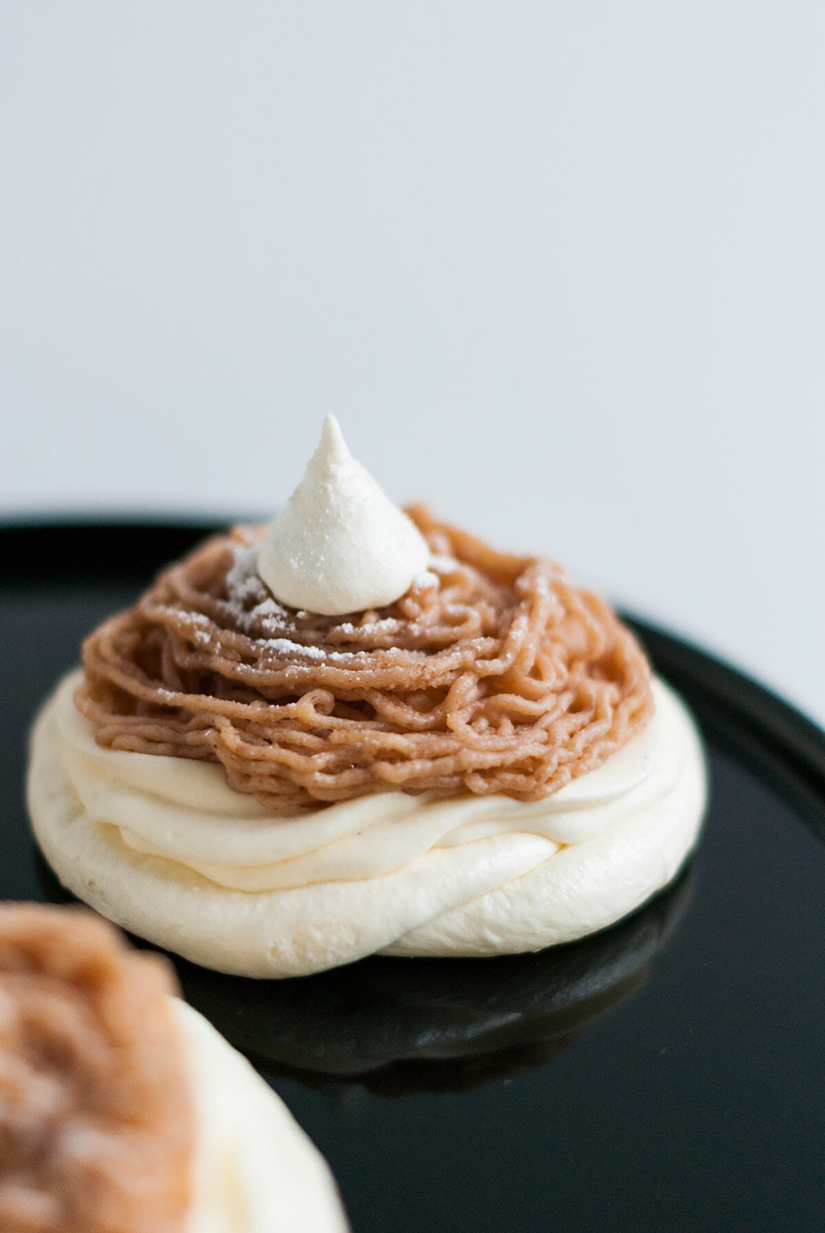 Mont blanc marrons | Lilie Bakery