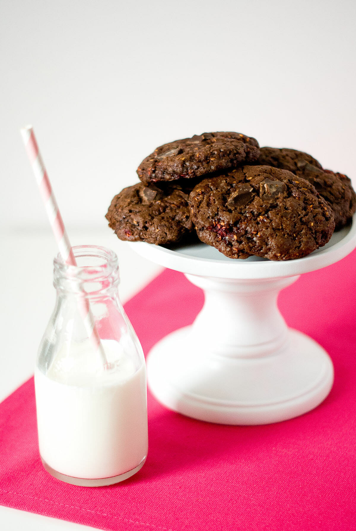 soft-chocolate-raspberry-cookies-liliebakery