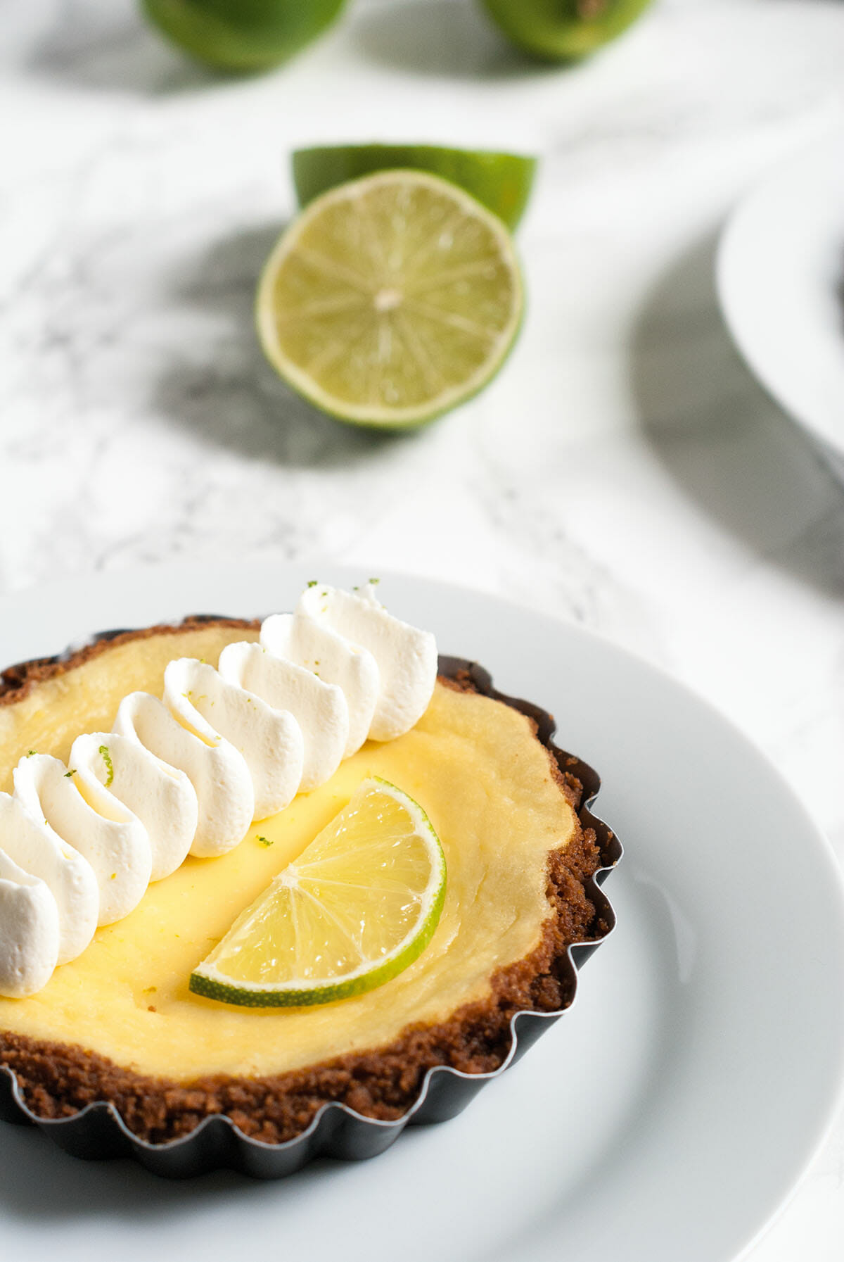 Tarte citron vert spéculoos | Lilie Bakery