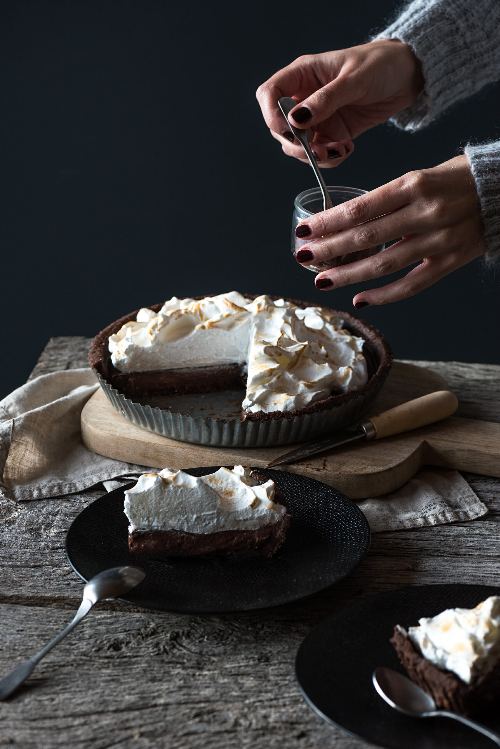 Tarte au chocolat meringuée - Lilie Bakery