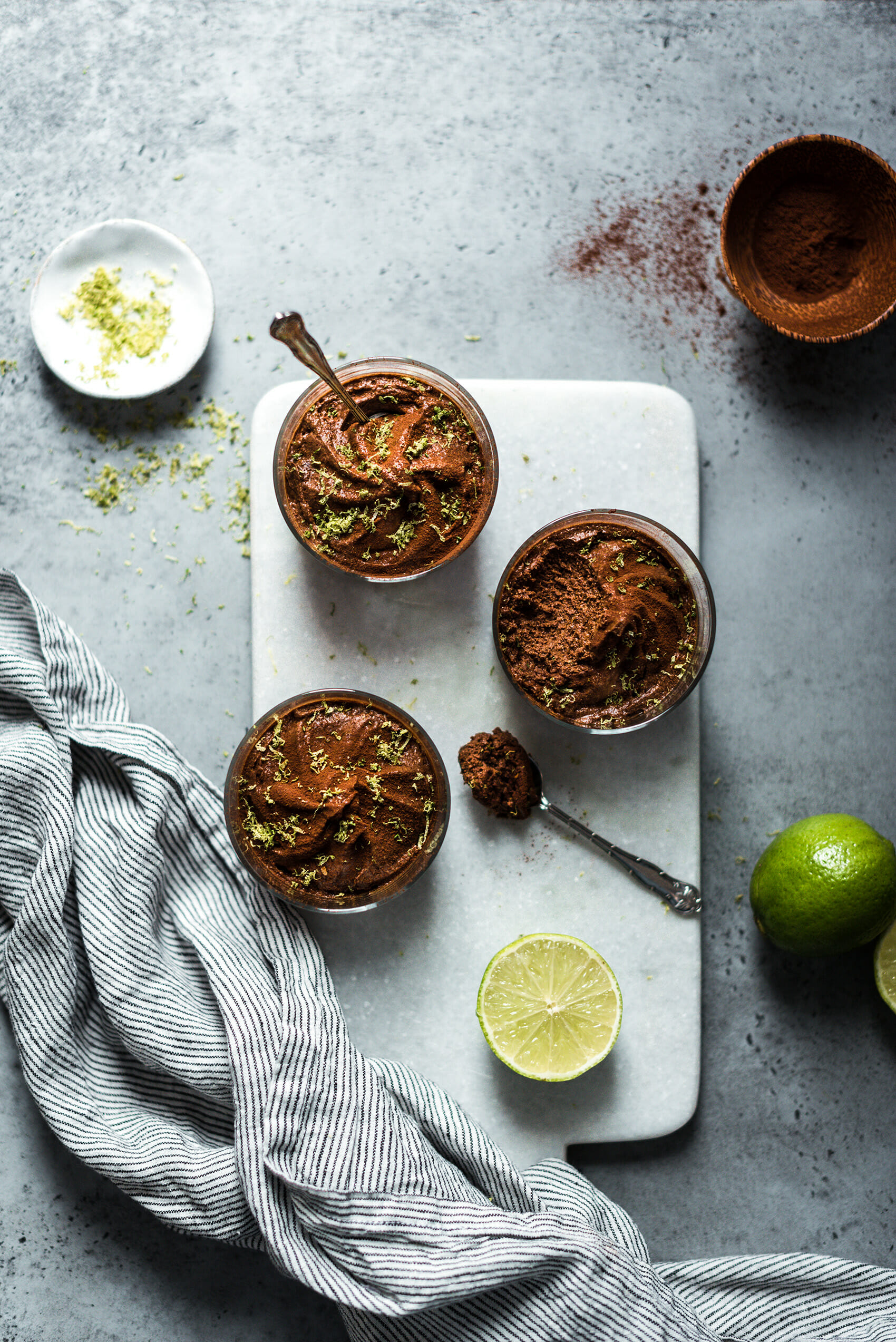 Mousse chocolat glacée citron vert - Lilie Bakery