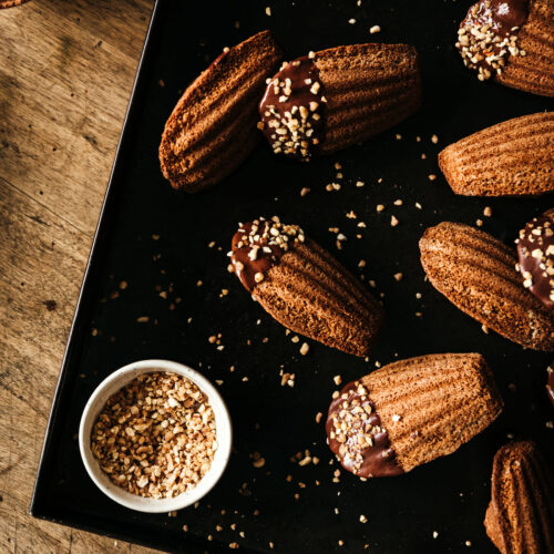 Hazelnut-chocolate madeleines - Lilie Bakery