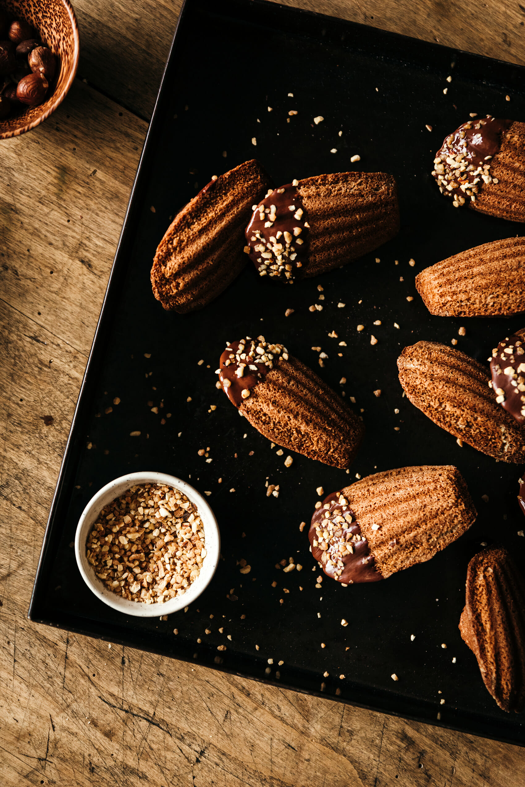 Hazelnut-chocolate madeleines - Lilie Bakery