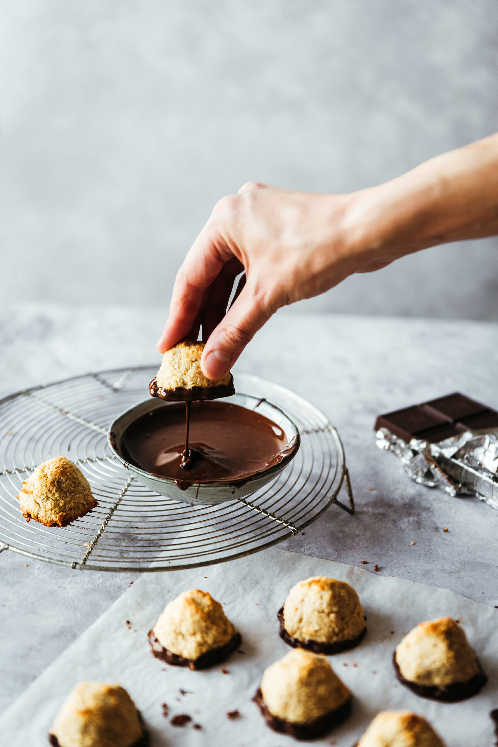 Coconut-almond rocks with chocolate glaze - Lilie Bakery