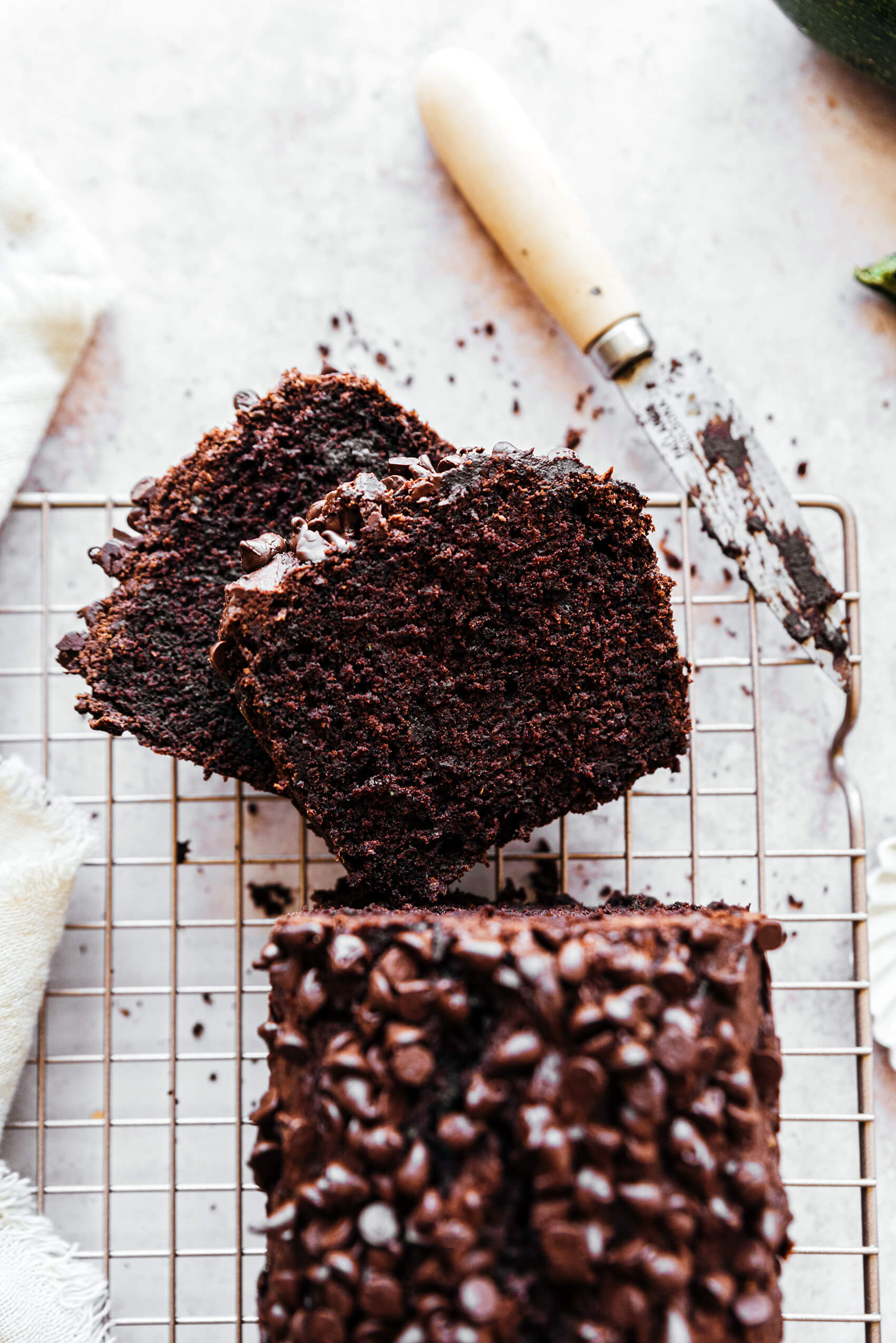 Sliced zucchini chocolate cake - Lilie Bakery