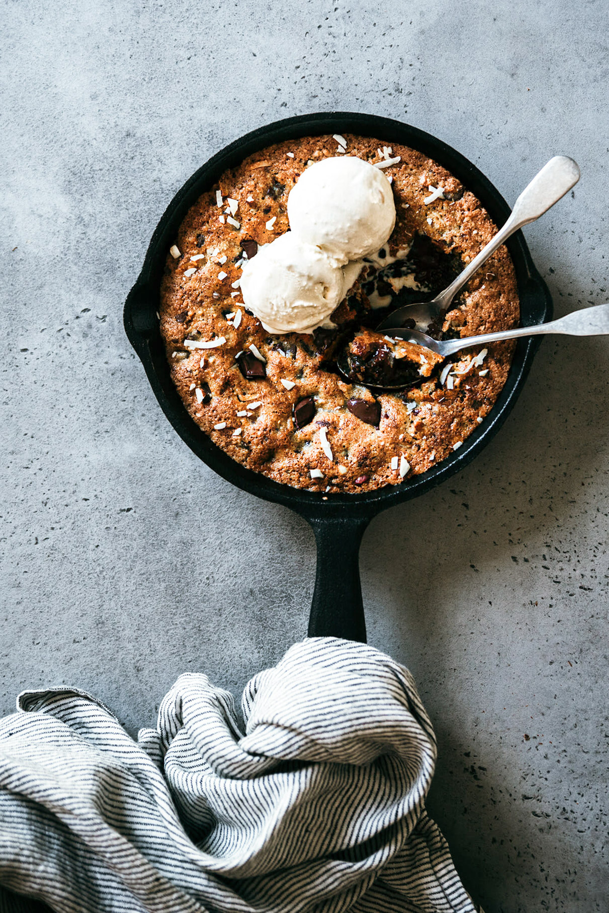 Cookie géant à partager - Lilie Bakery