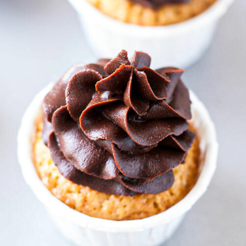 Cupcakes chocolat glaçage ganache - Lilie Bakery