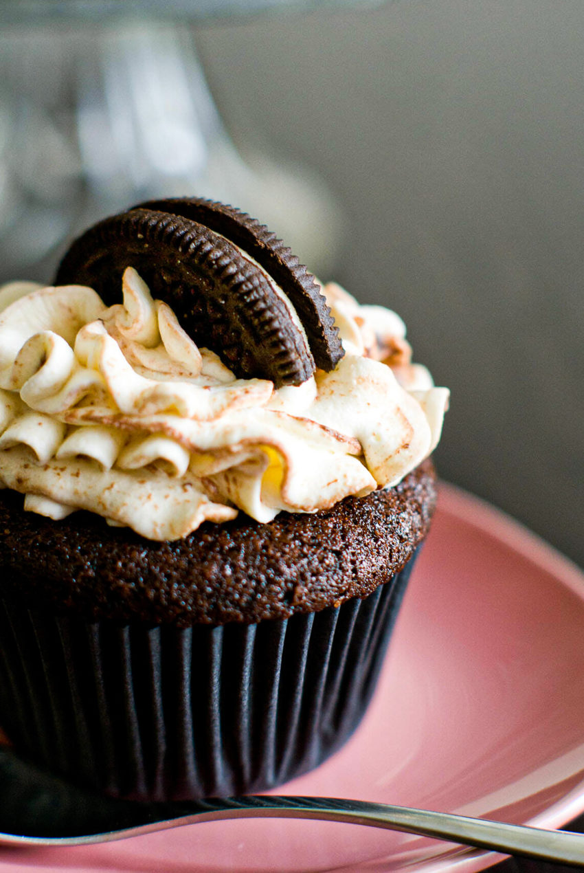 Cupcakes oreo faciles - Lilie Bakery