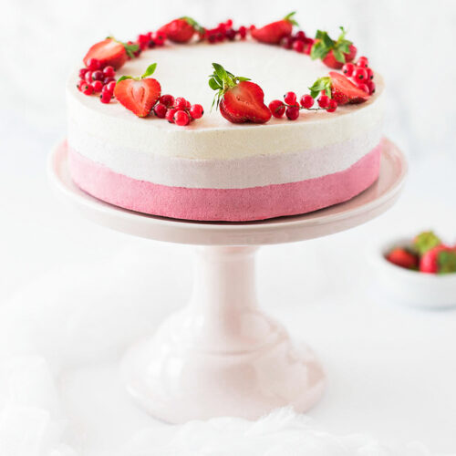Entremets vanille fruits rouges - Lilie Bakery