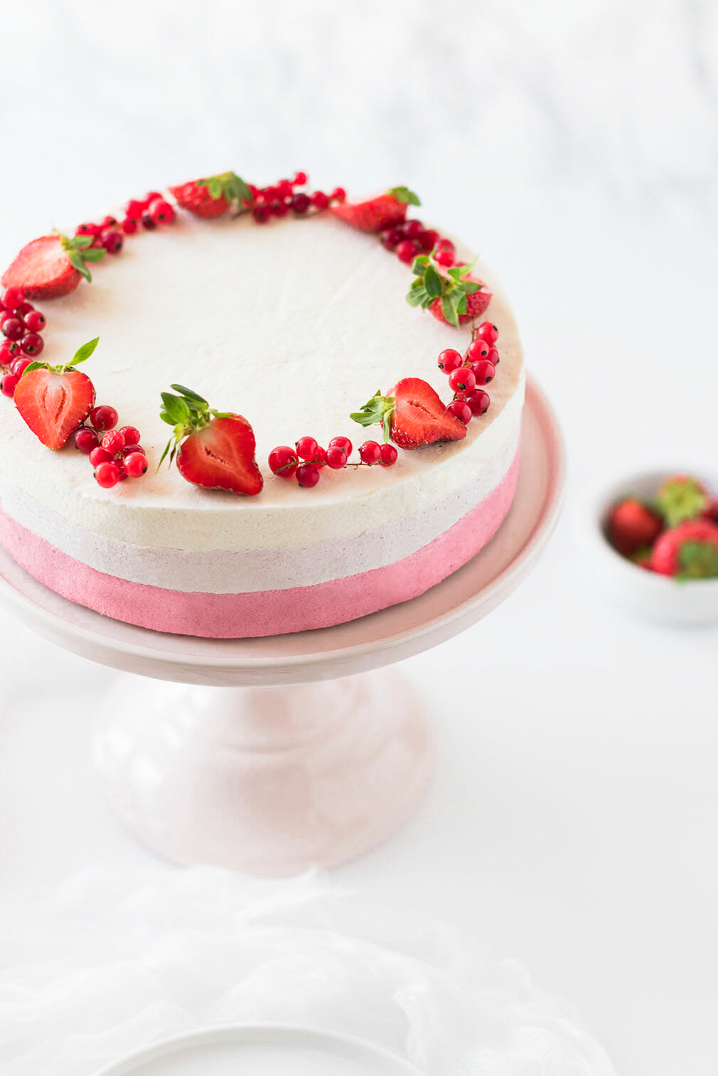 Entremets vanille fruits rouges recette - Lilie Bakery