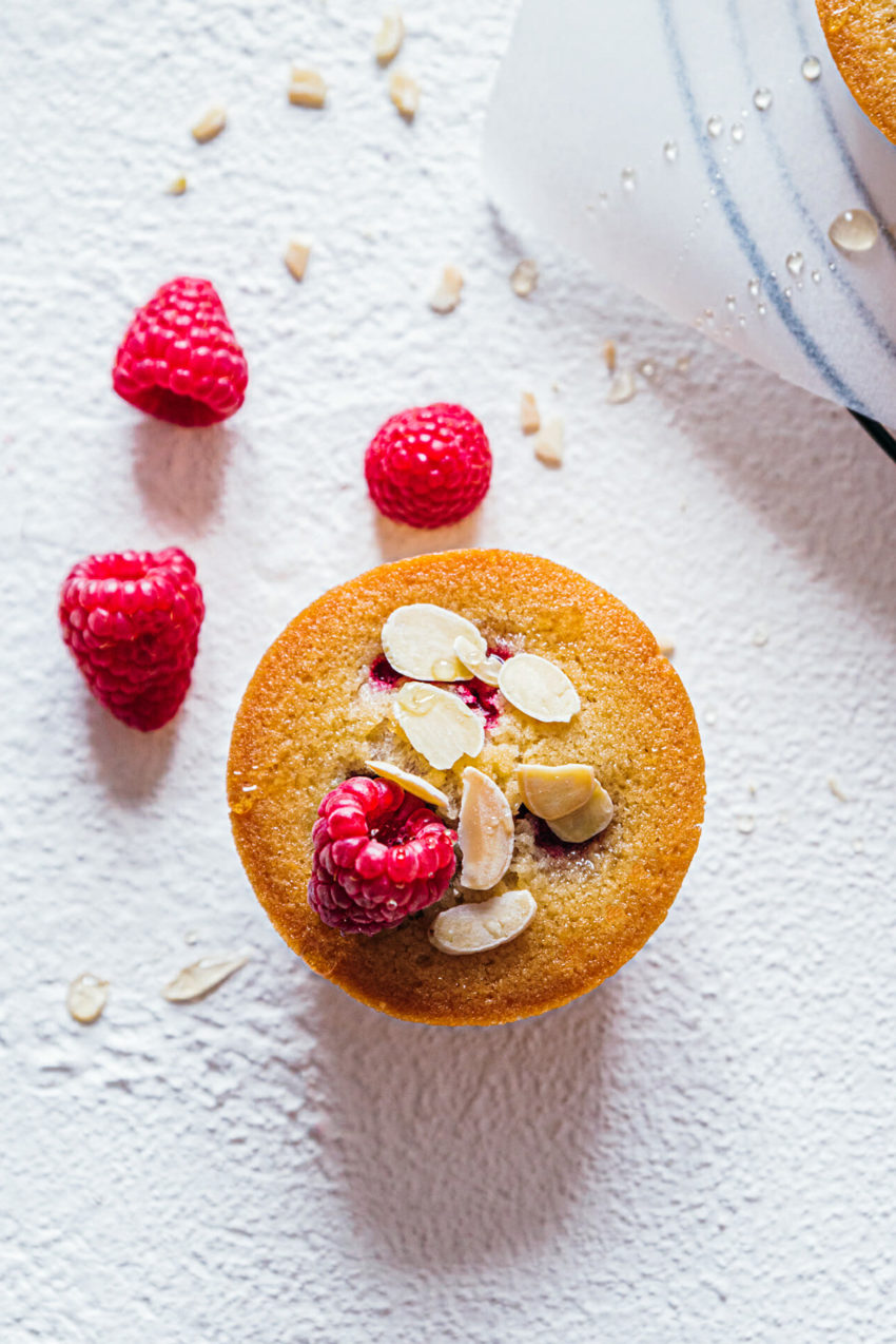 Financiers framboise fleur oranger - Lilie Bakery