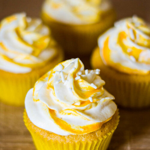 Cupcakes vanille passion - Lilie Bakery