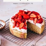 Gâteau à la vanille chantilly mascarpone fraises - Lilie Bakery