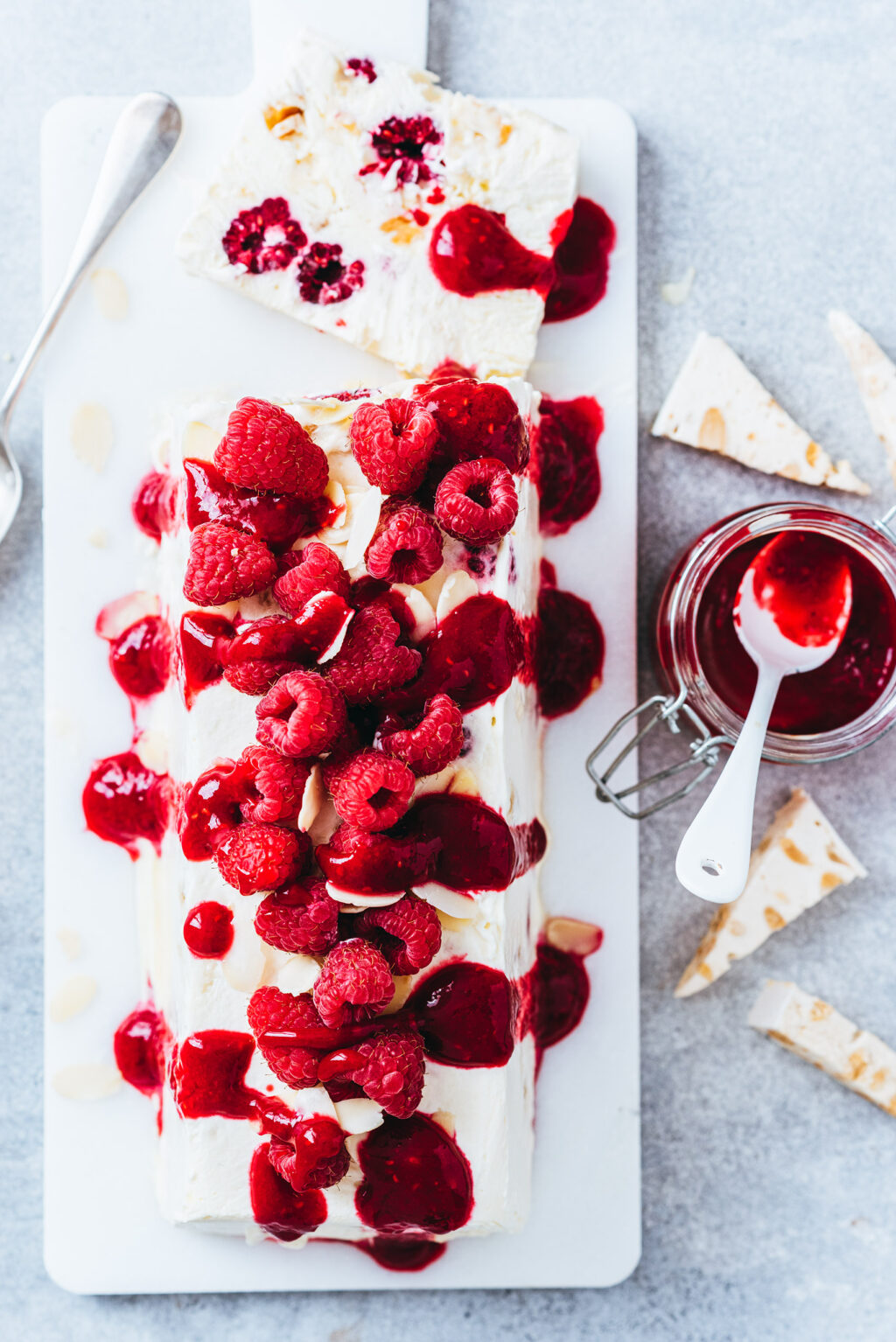 Parfait glacé framboise nougat - Lilie Bakery