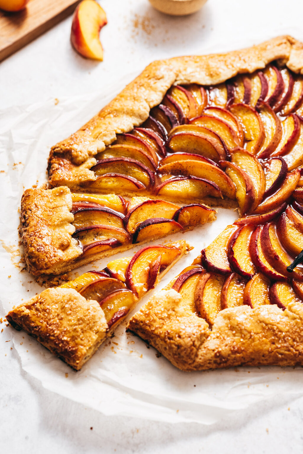 Tarte rustique aux pêches vanille - Lilie Bakery