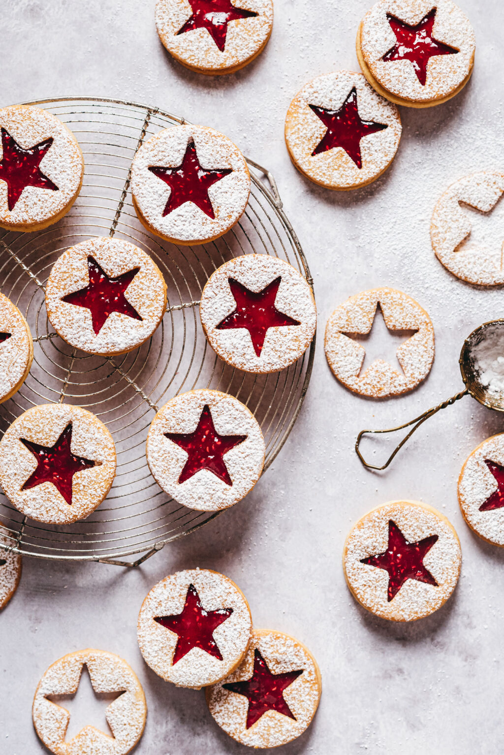 Biscuits sabl&eacute;s &agrave; la confiture - Lilie Bakery