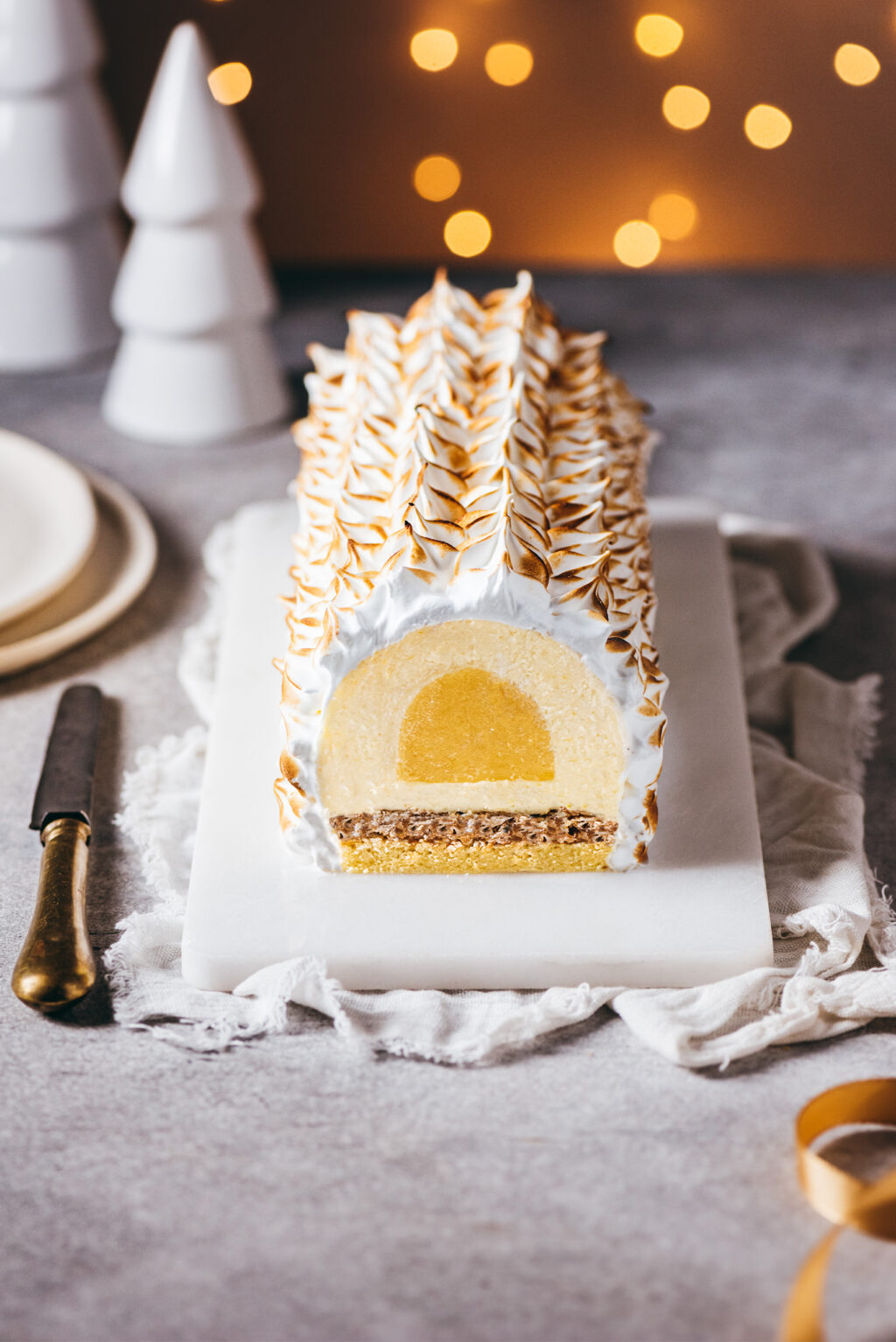 Bûche citron meringuée - Lilie Bakery