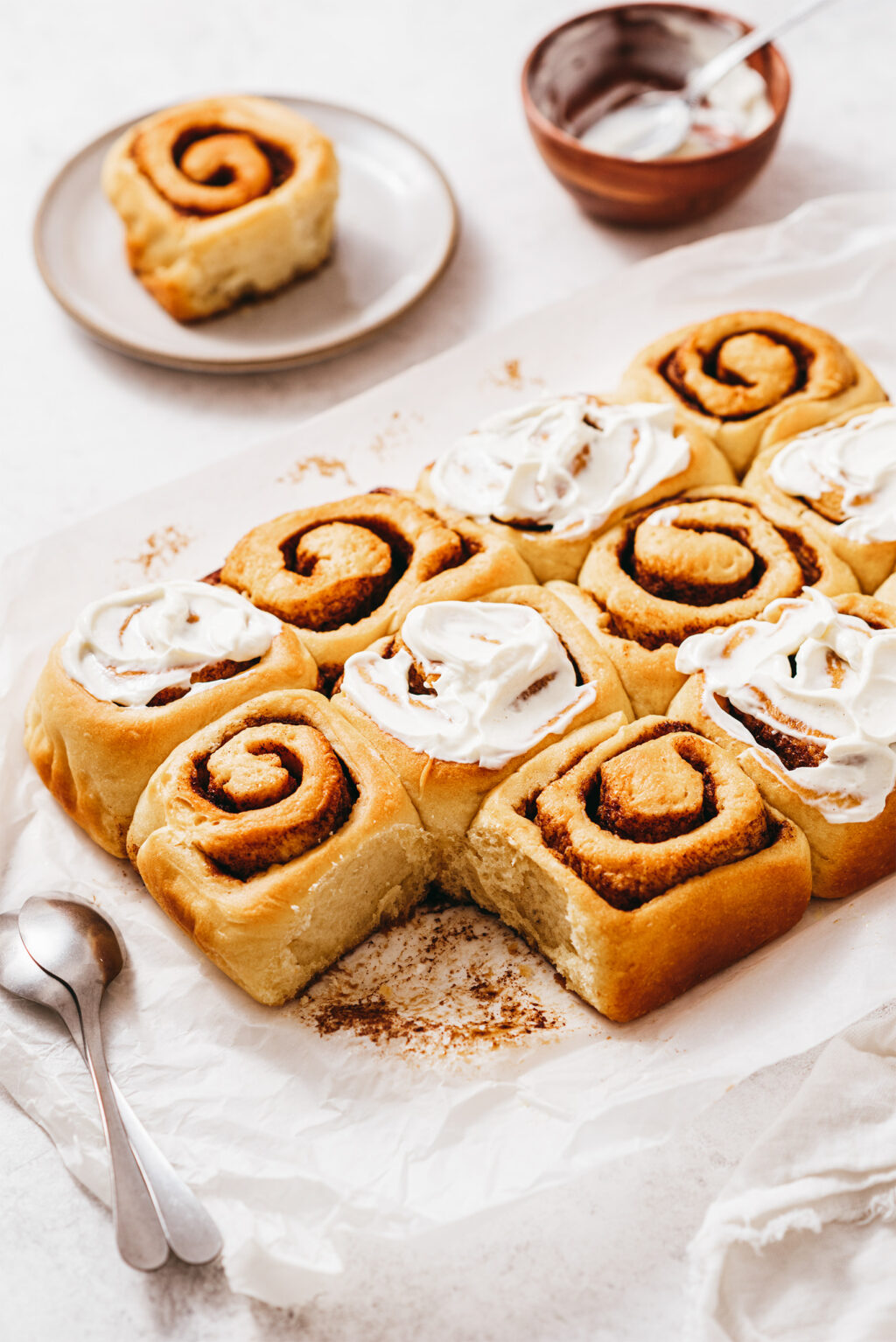 Cinnamon rolls la recette facile - Lilie Bakery