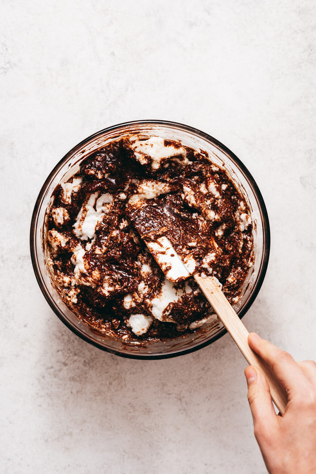 Pas à pas 3 marquise au chocolat - Lilie Bakery.jpg