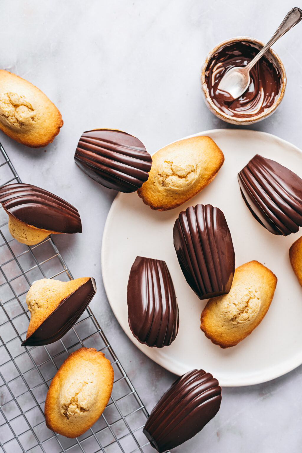 Chocolate madeleines - Lilie Bakery