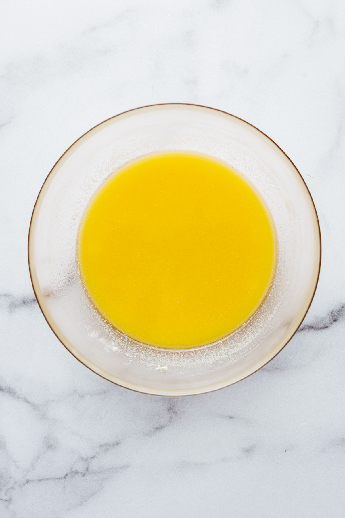 Melted white chocolate butter - Lilie Bakery