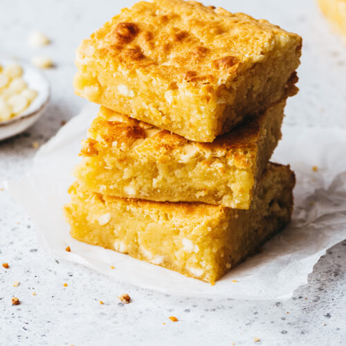 Brownie white chocolate and nuggets - Lilie Bakery