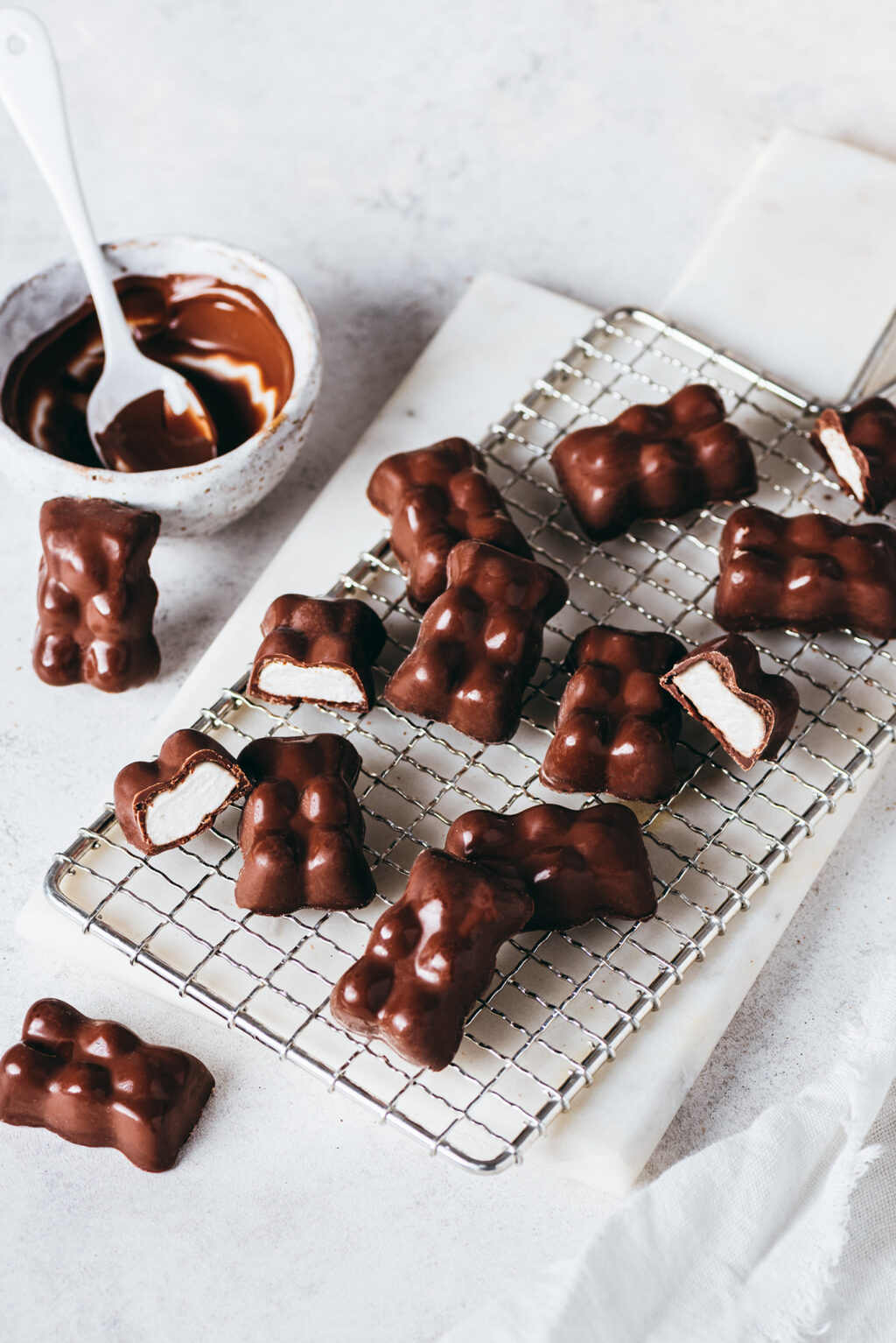 Homemade marshmallow bears - Lilie Bakery