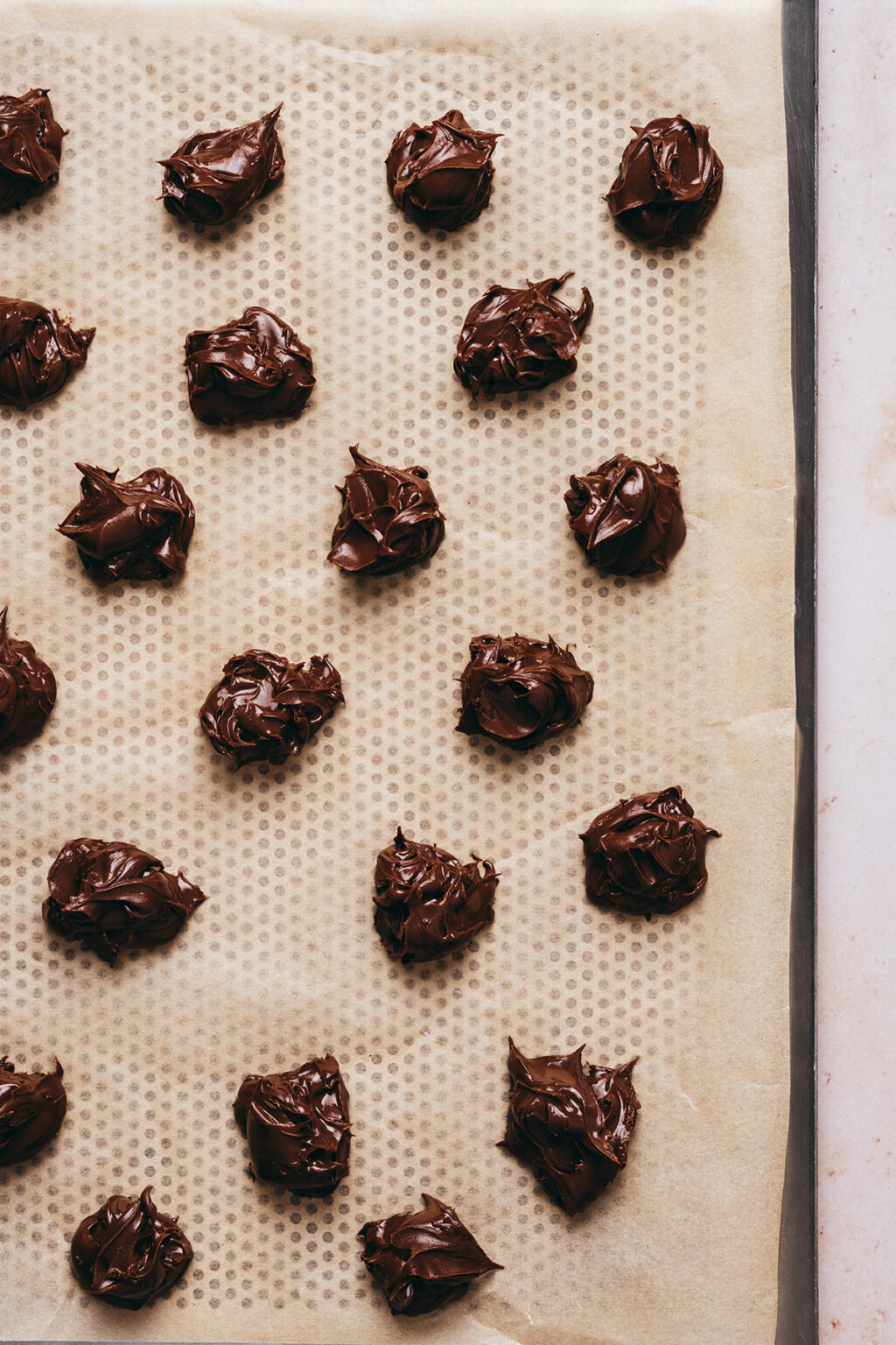 Préparation coeur nutella - Lilie Bakery