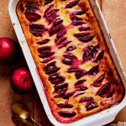 Clafoutis aux prunes - Lilie Bakery
