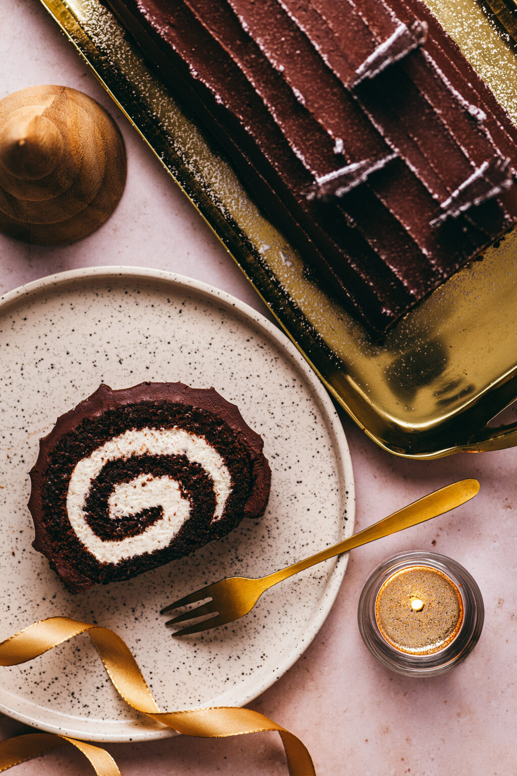 Part bûche pâtissière chocolat - Lilie Bakery