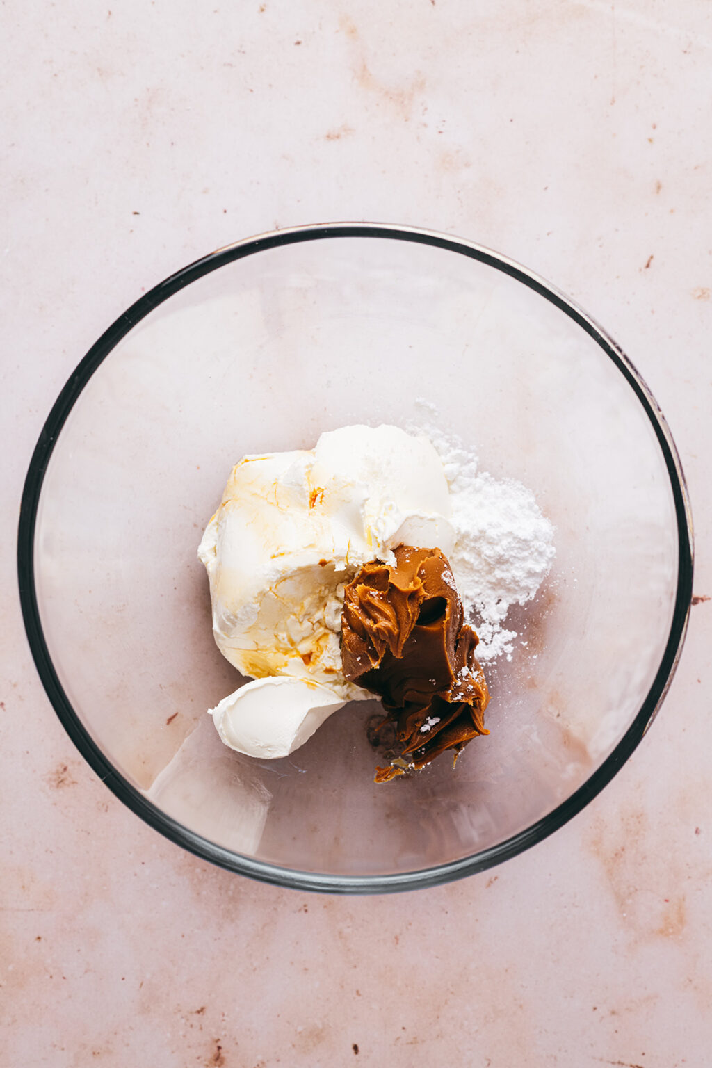 Préparation tiramisu - Lilie Bakery