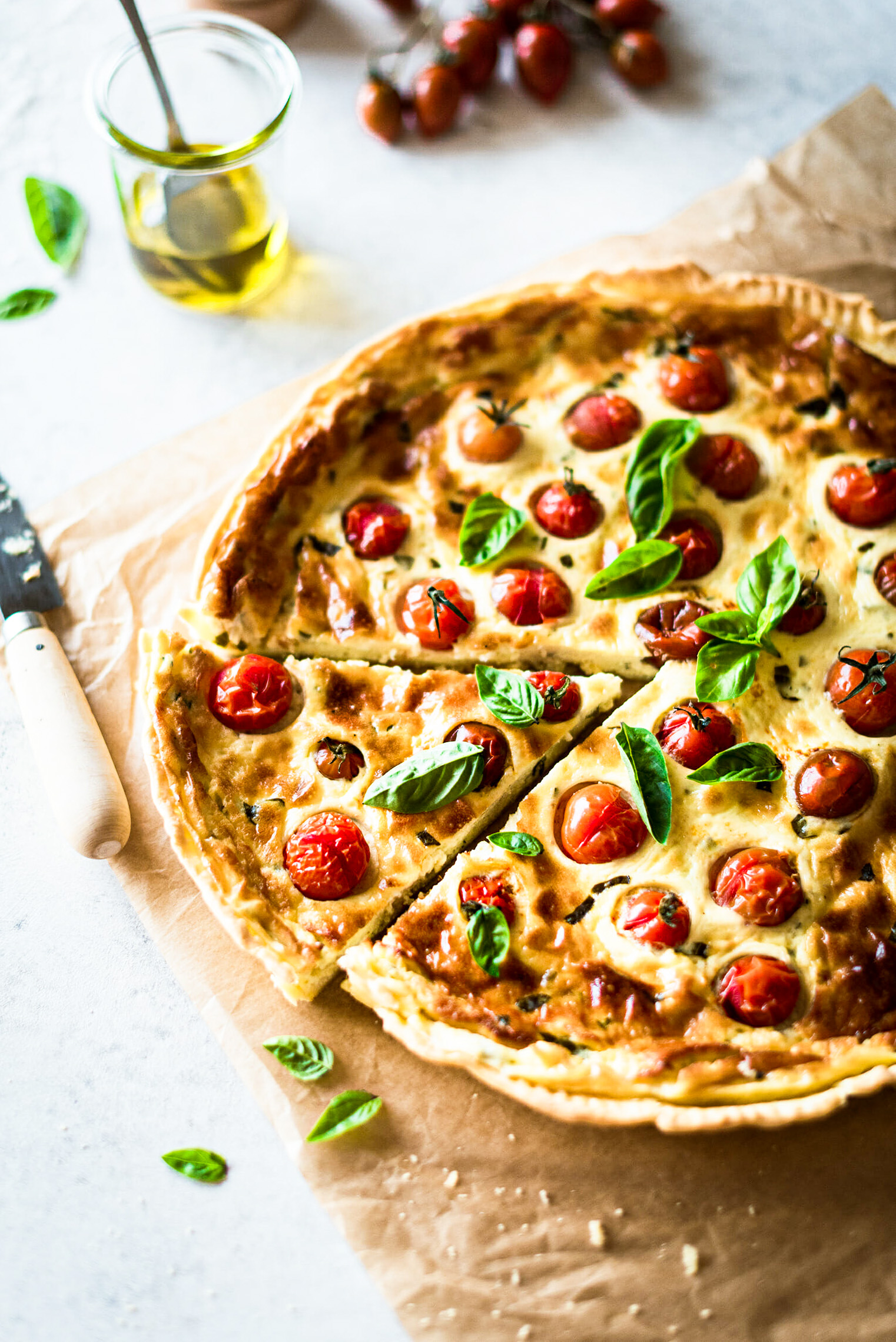 Tarte tomate chèvre frais basilic - Lilie Bakery