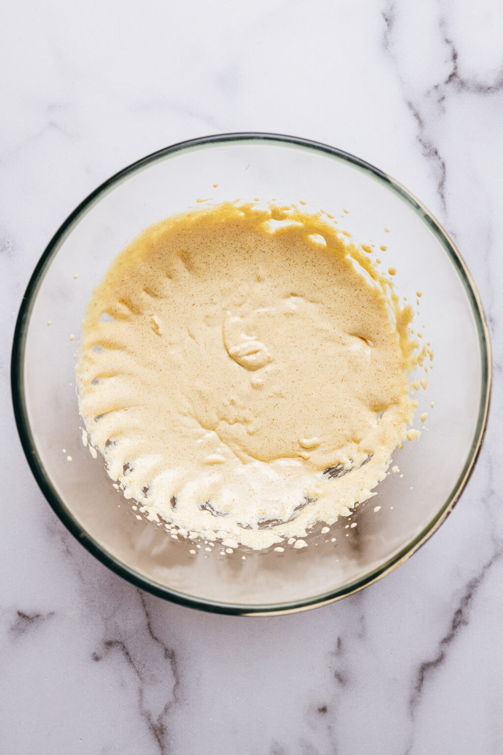 Blanchir jaunes et sucre - Lilie Bakery