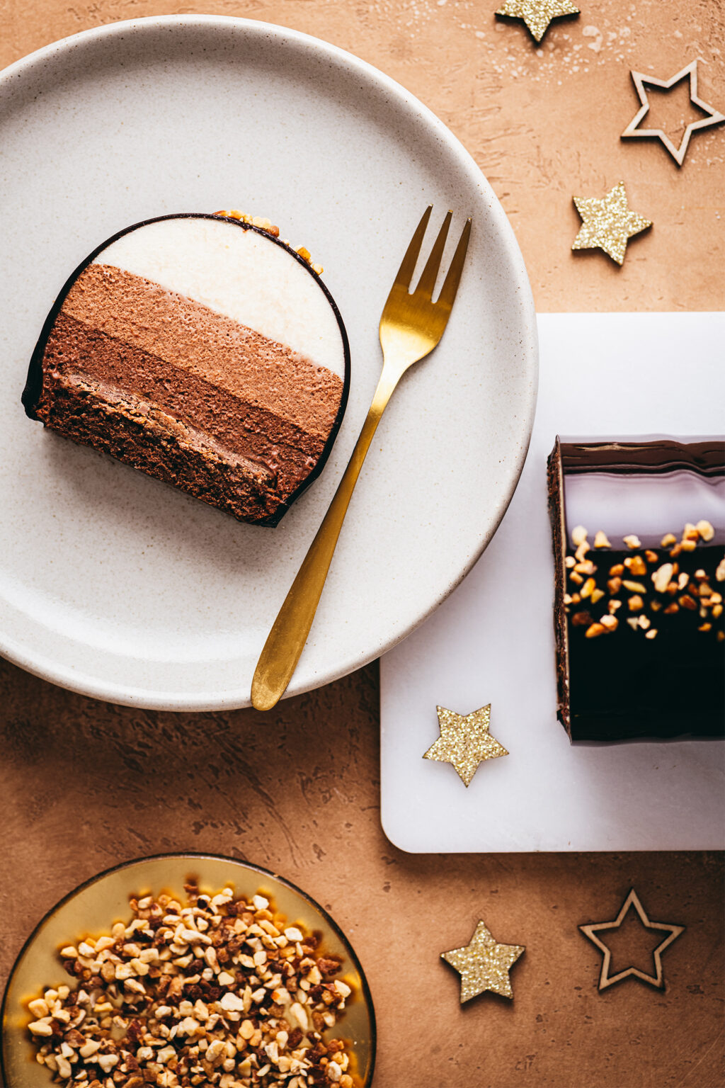 Bûche de Noël 3 chocolats - Lilie Bakery